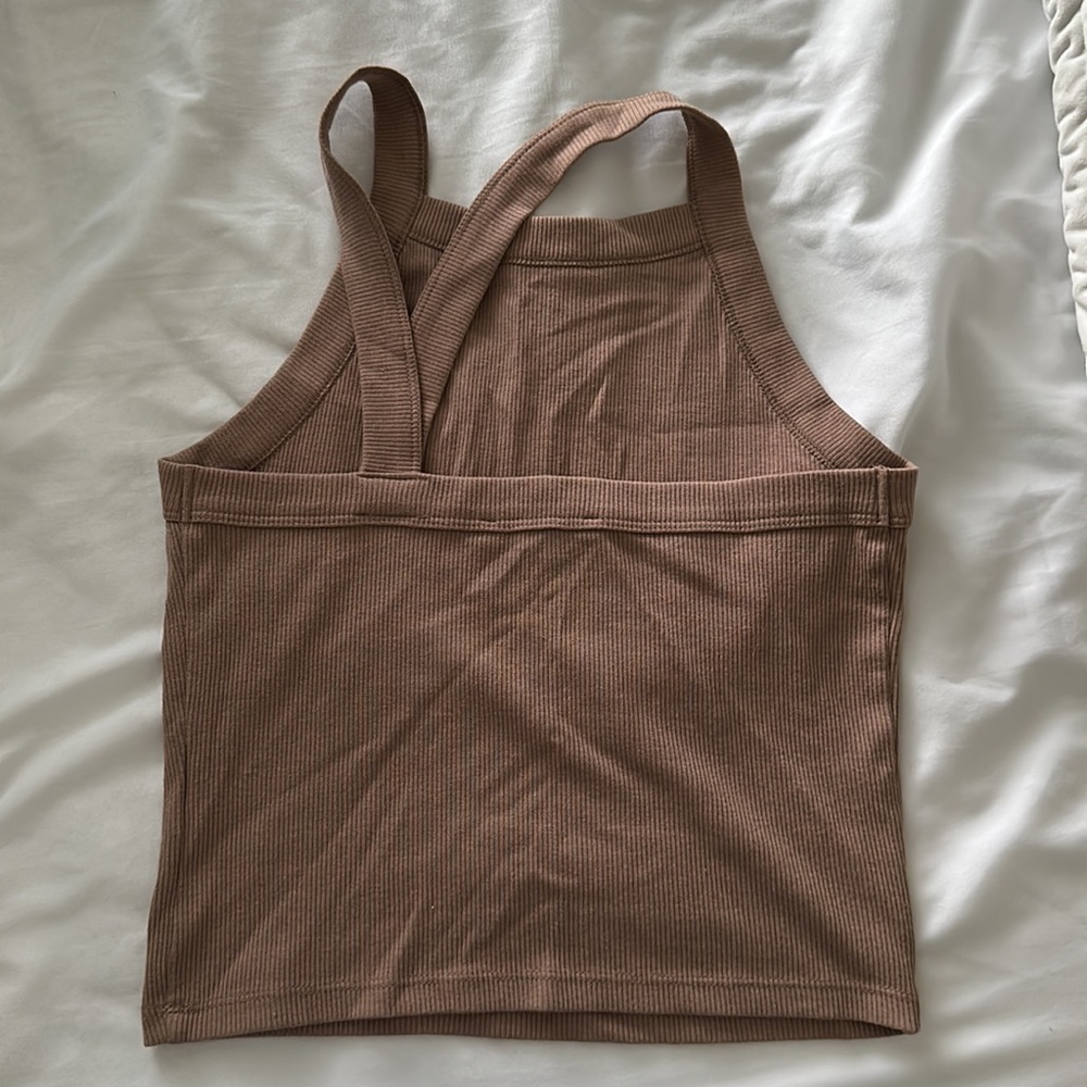 Forever 21 Basic Tank - Picture 2 of 4